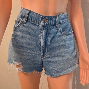American Eagle women's distressed 90's Boyfriend denim shorts, size 6